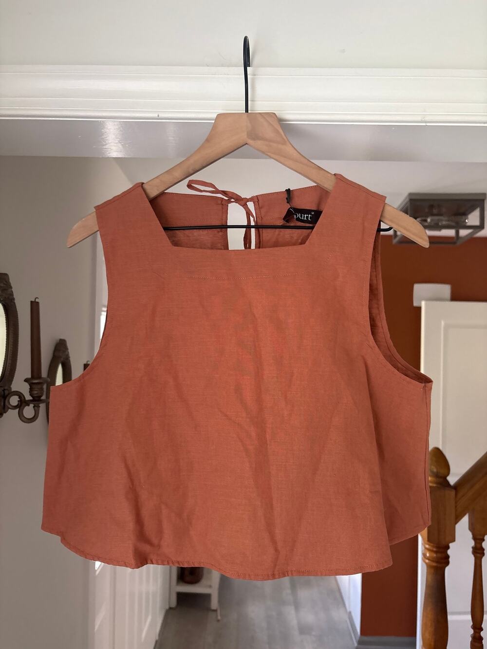 Kourt | Tan Willow Linen Crop Top Medium Tie Back Minimalist Sleeveless